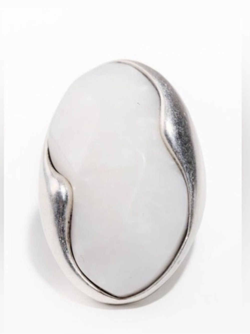 Zara NWOT white maxi stone ring silver